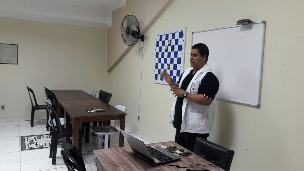 Foto do palestrante do encontro - Davi Nascimento.